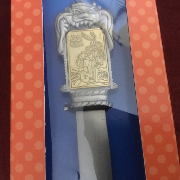 Bugs Bunny/Tasmania Pewter Letter Opener Looney Tunes Stamp Collection - Picture 3 of 10